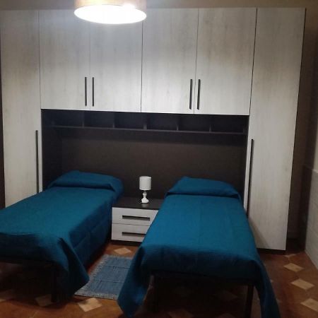 Casa Vacanza Petrulli Zafferana Etnea Eksteriør billede